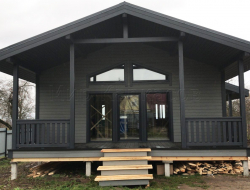 Karkasnyj-dom-75h12-derevnya-CHemodurovo-3