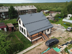 Karkasnyj-dom-9h95-poselok-Sviritsa-2